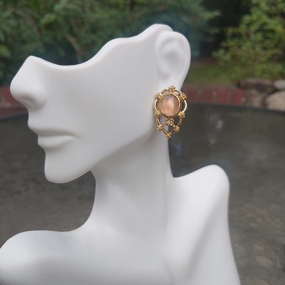 Avon Rose Quartz Studded Earrings